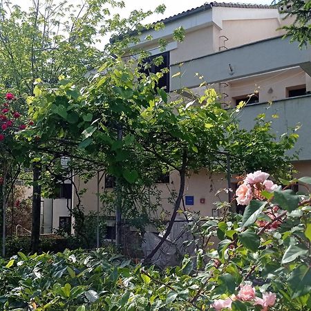 Apartman Adrijana Kastav, Free Wifi & Parking, 2 Bedrooms & Sea View Exterior photo